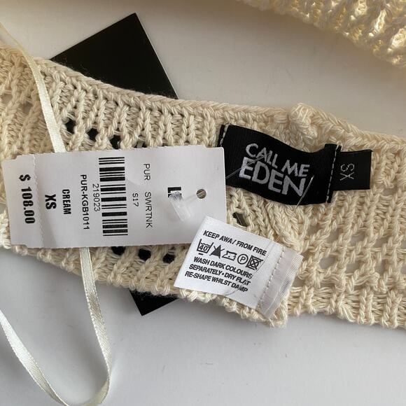 LF Call Me Eden Cream Crochet V-Neck Halter Crop Top Women's Size X-Small XS NWT - Picture 4 of 6